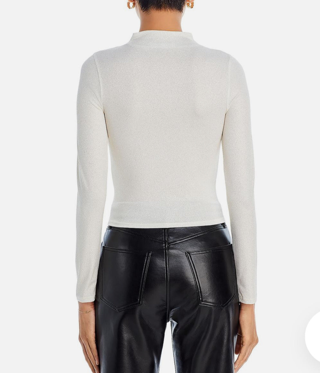 Chic White Top